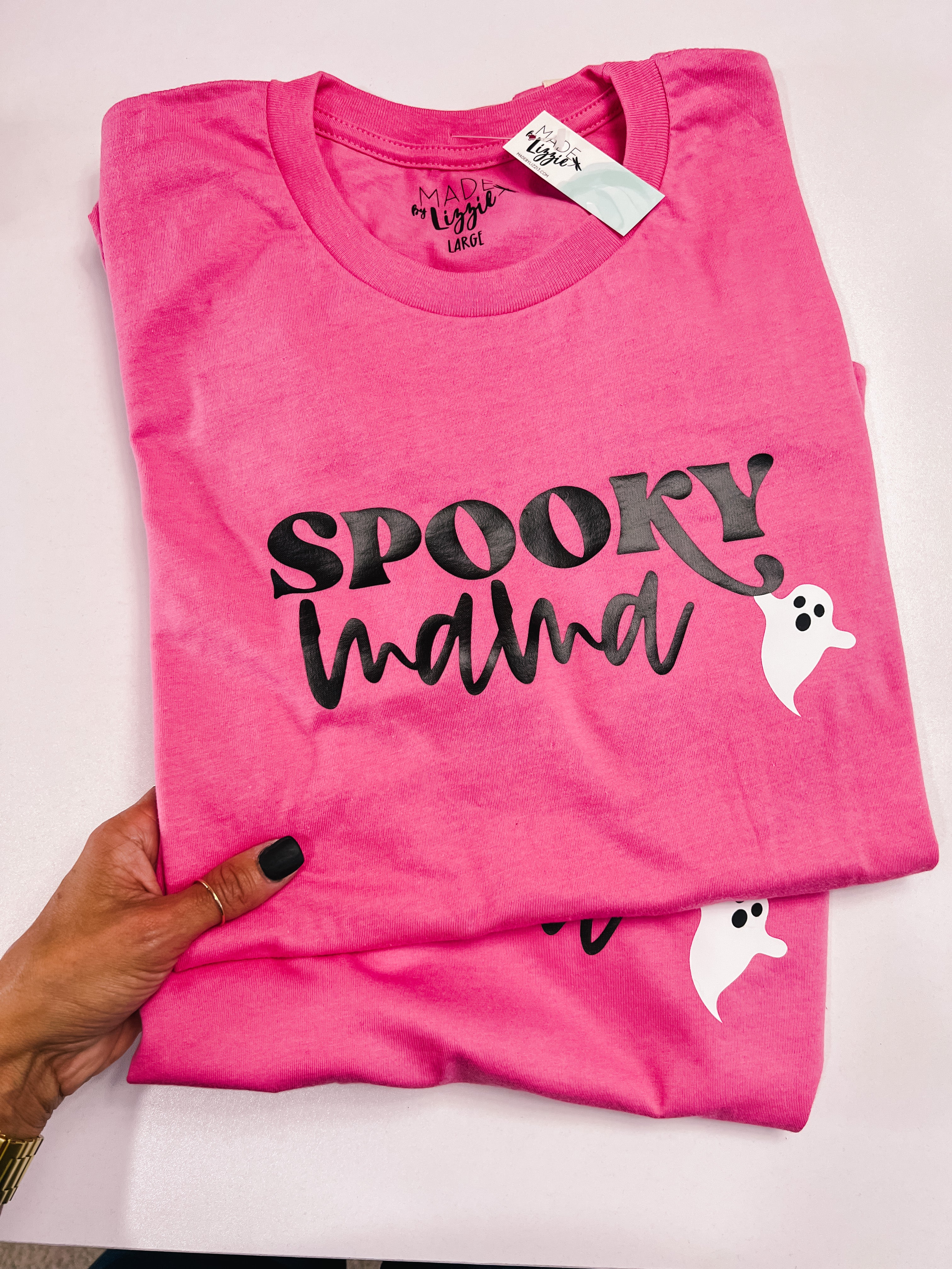 Spooky Mama Tee