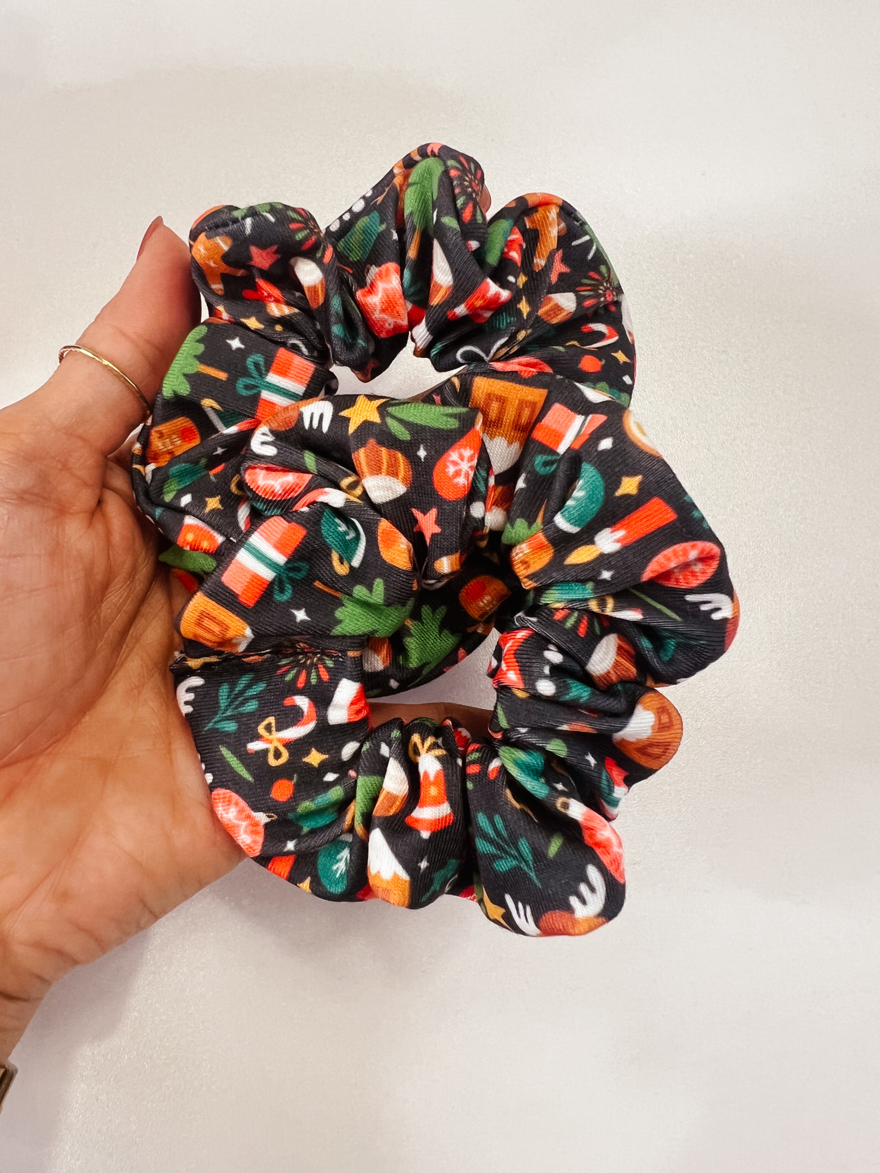 Holiday Scrunchies