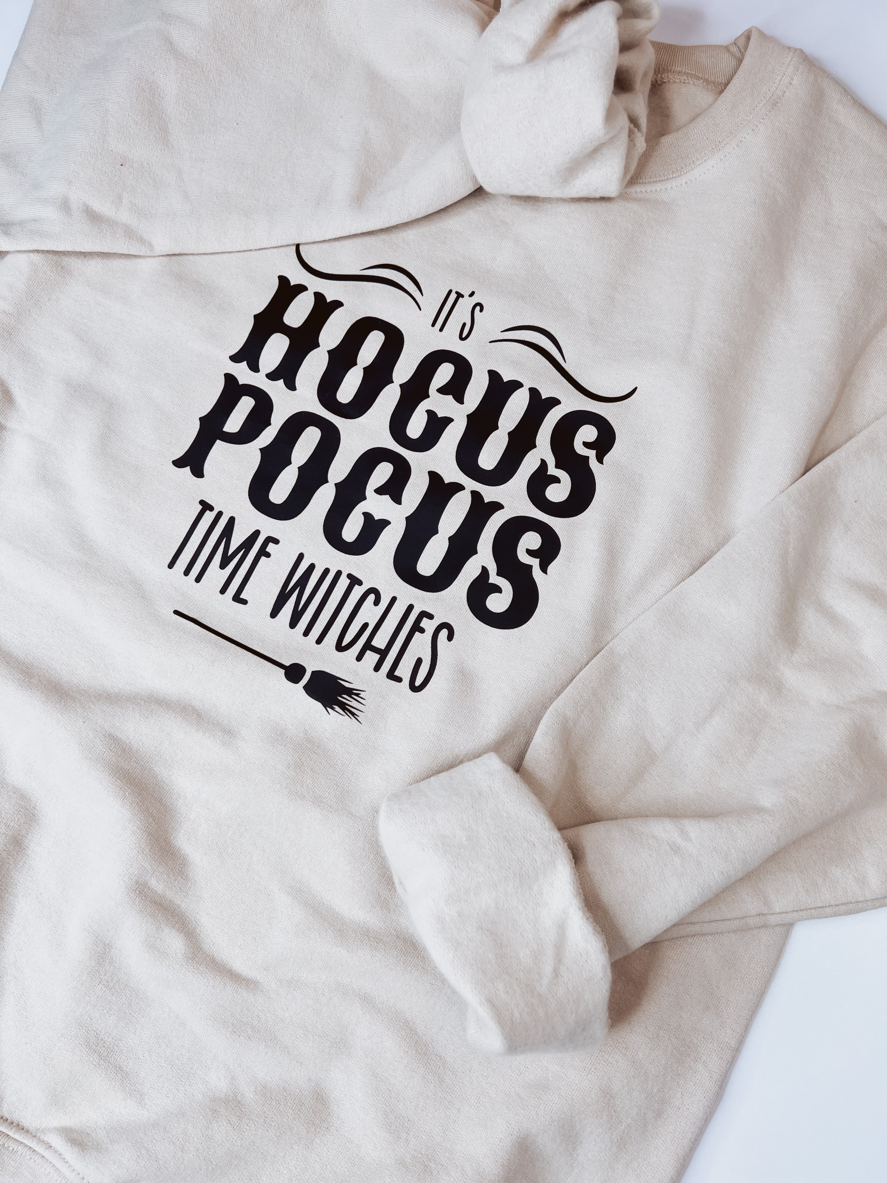 It's Hocus Pocus Time Witches