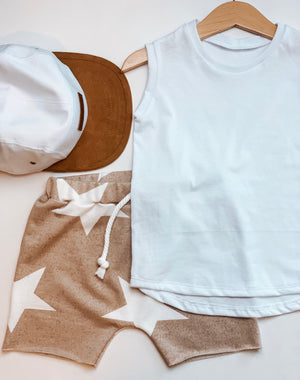 Shorts with drawstring